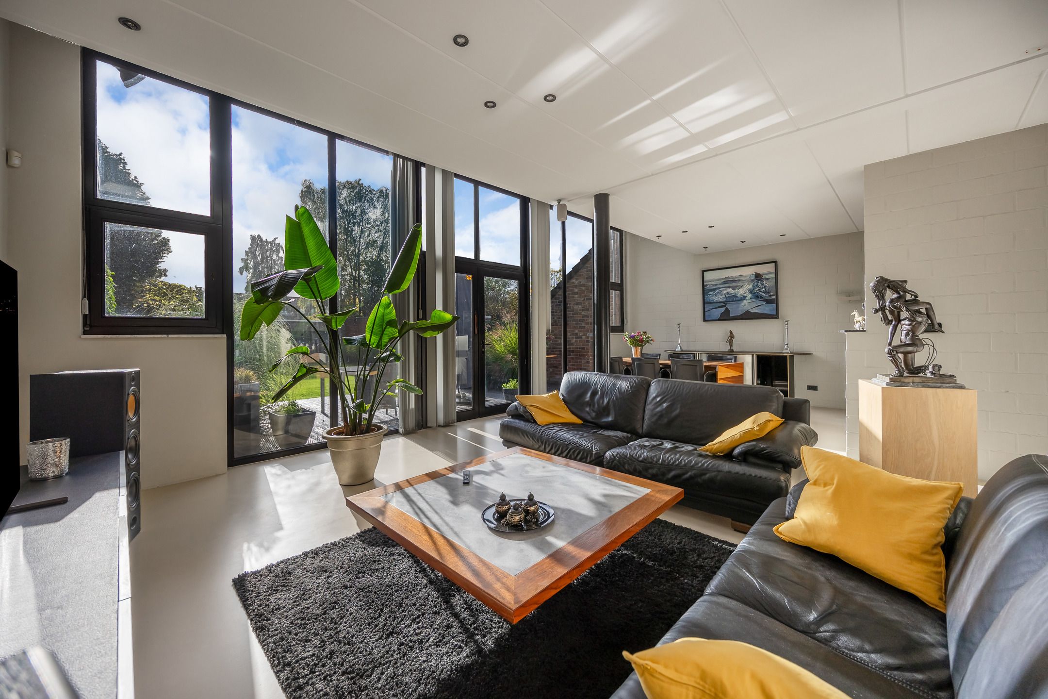 Halfopen bebouwing met tuin en multifunctioneel bijgebouw foto 10