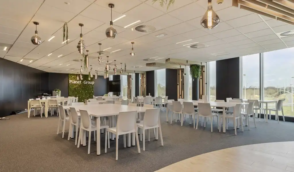 Recente kantoren te koop op topligging in Gent foto 19