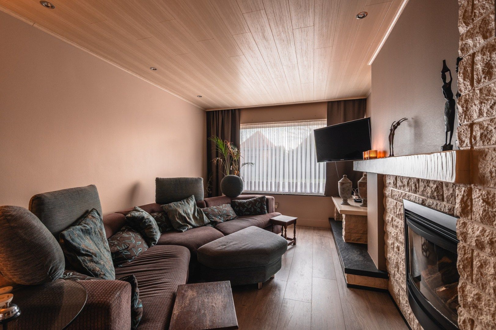 Uiterst goed verzorgde woning met garage, tuin en 3 slaapkamers. foto 5