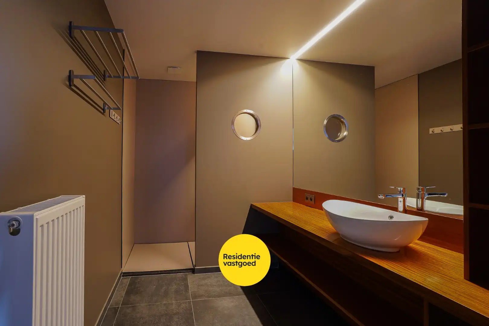 Open bebouwing te koop met uniek potentieel! foto 16