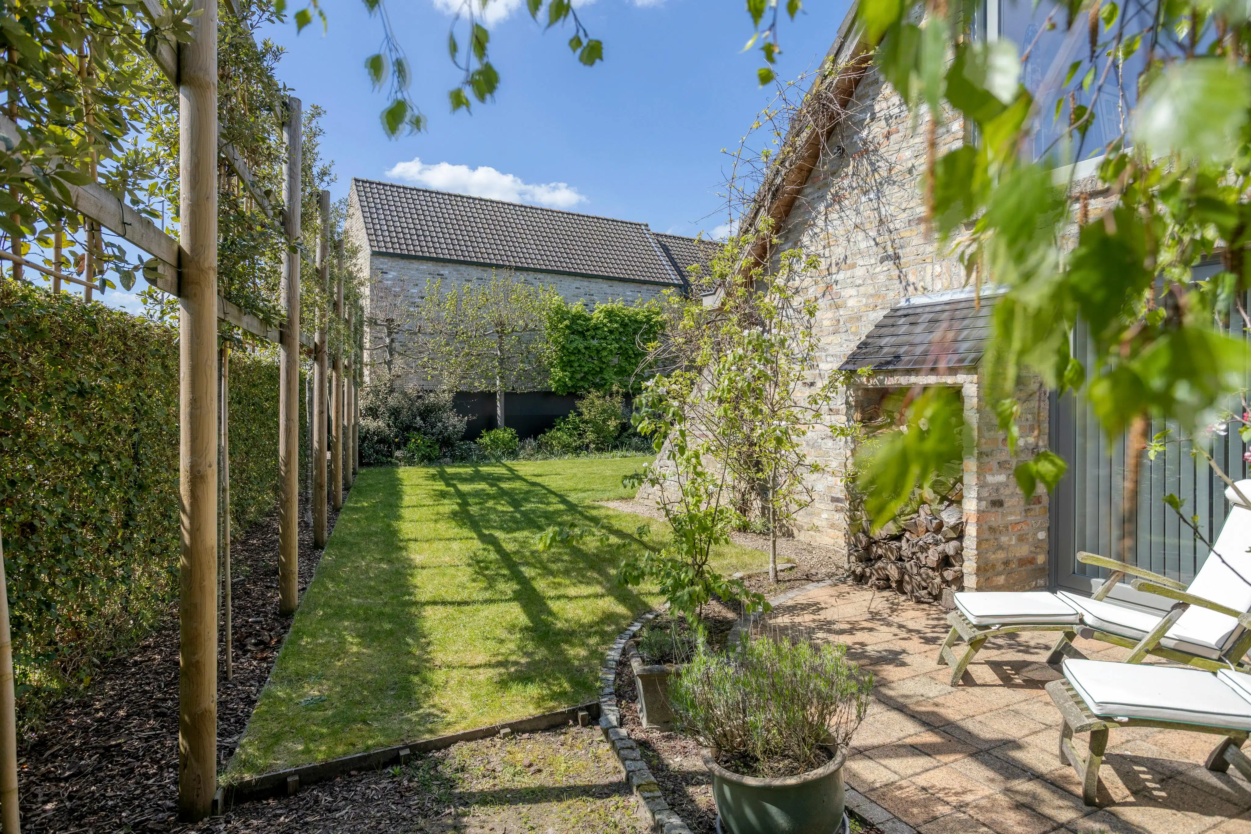 Vrijstaand huis met bijgebouw te koop in Sijsele (Damme) foto 17