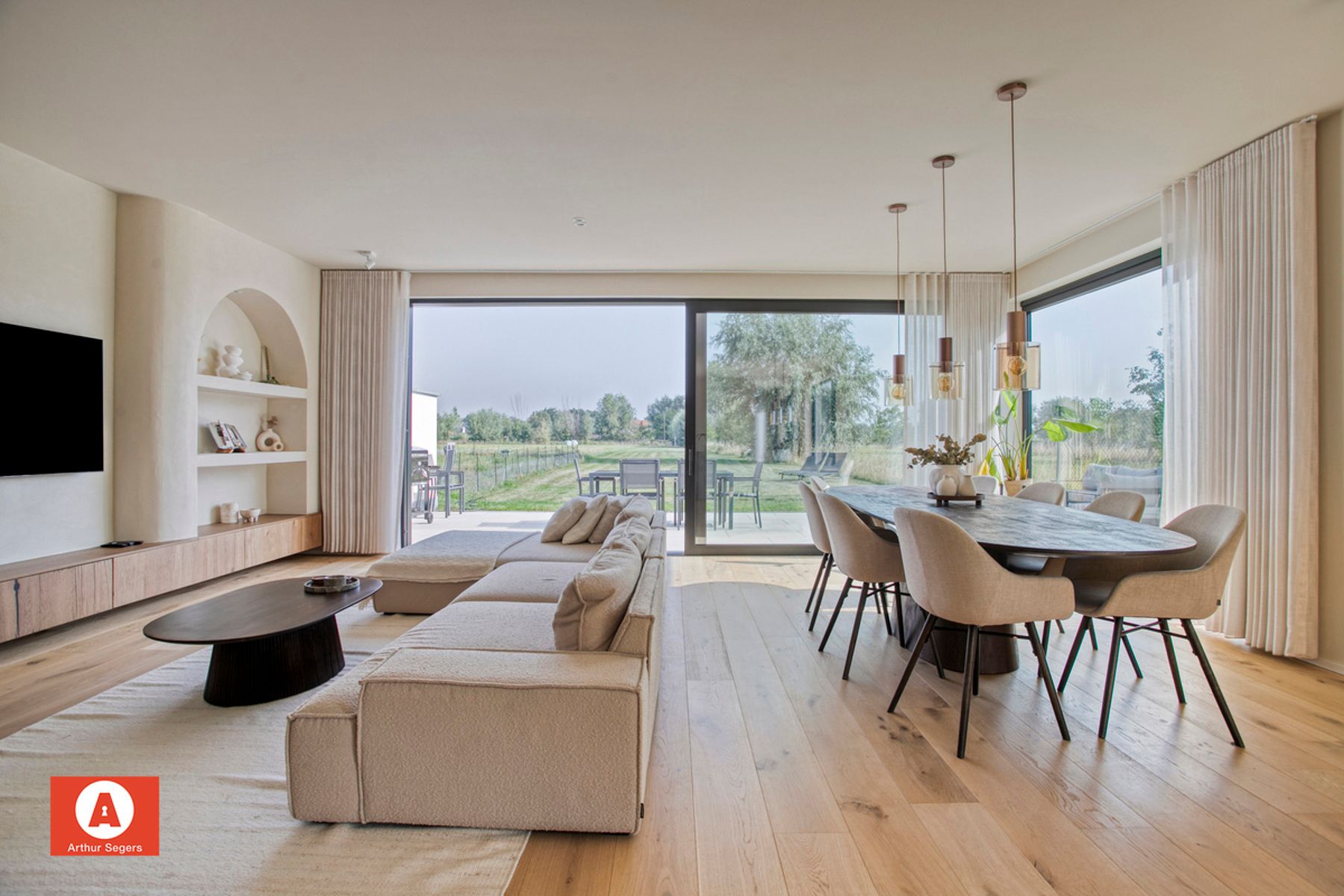 Zeldzame en energiezuinige designparel in Japandi-stijl foto 13