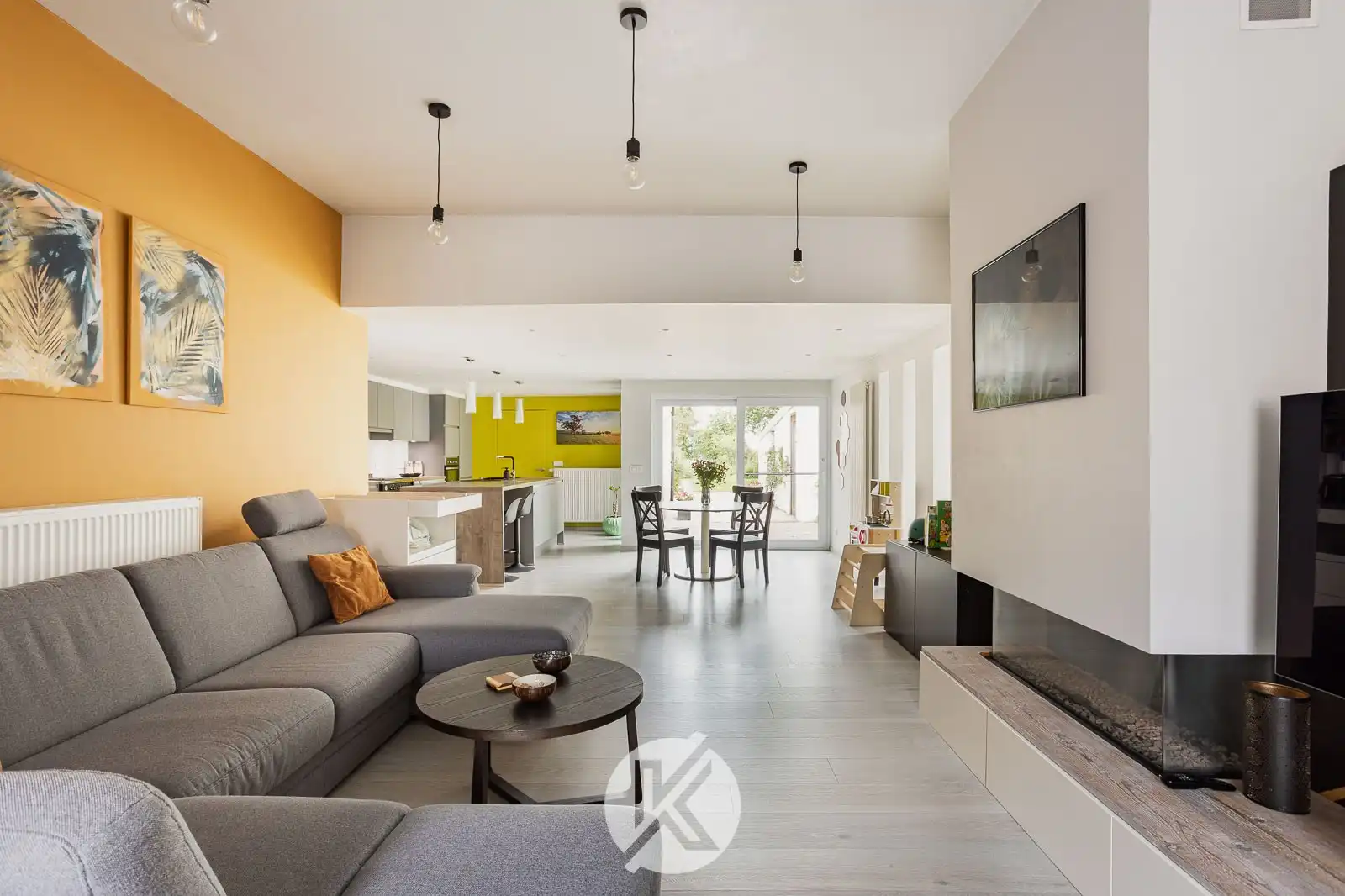 Stijlvol gerenoveerde woning op leuke ligging foto 4