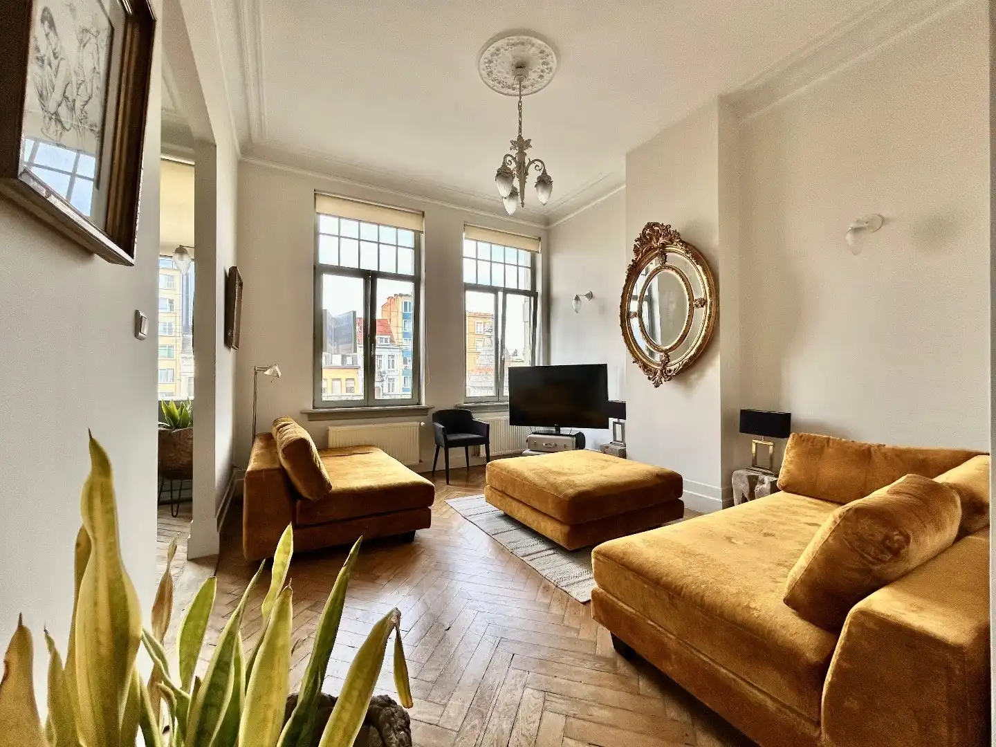 Prachtig gemeubeld 2-slaapkamerappartement centraal gelegen nabij het Centraal Station foto 3