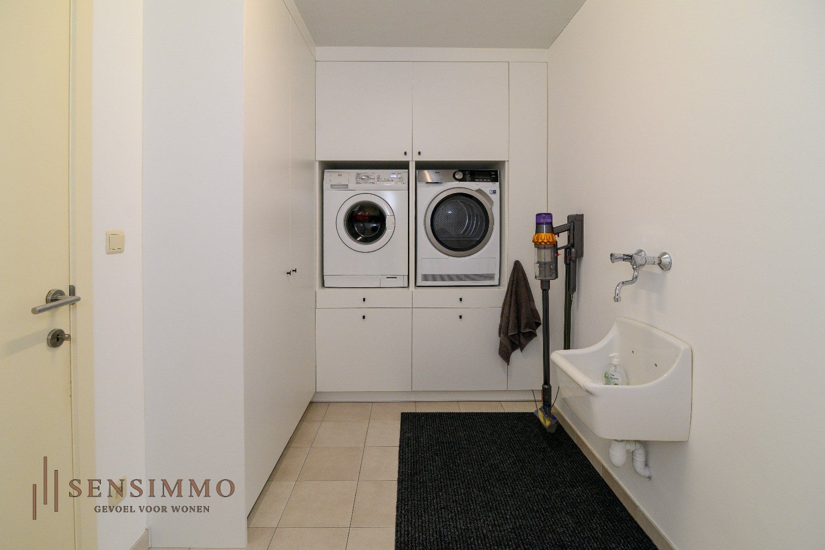 Instapklare energiezuinige woning met 4 slaapkamers en grote tuin in Maasmechelen foto 10