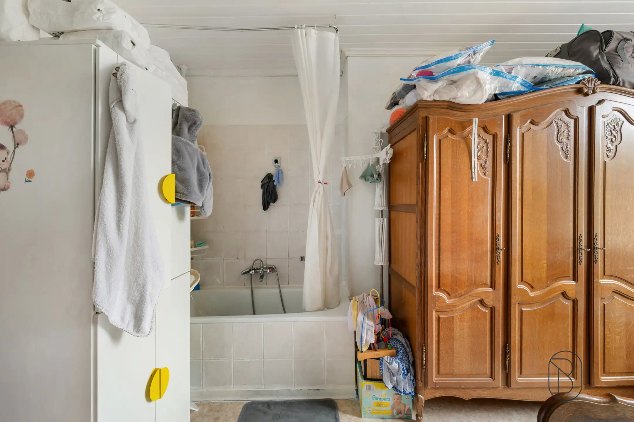 Leuk appartementje met aparte slaapkamer foto 8