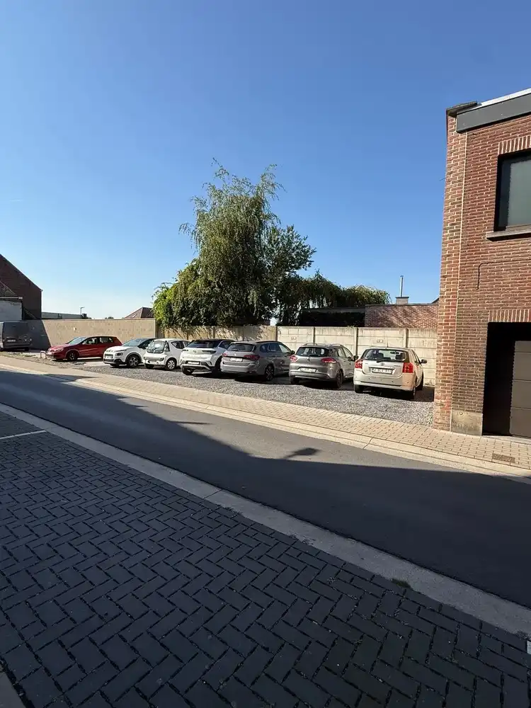 Instapklaar en strategisch gelegen kantoor-/praktijkpand (170 m²) met 6 autostaanplaatsen op toplocatie in Ninove foto 22