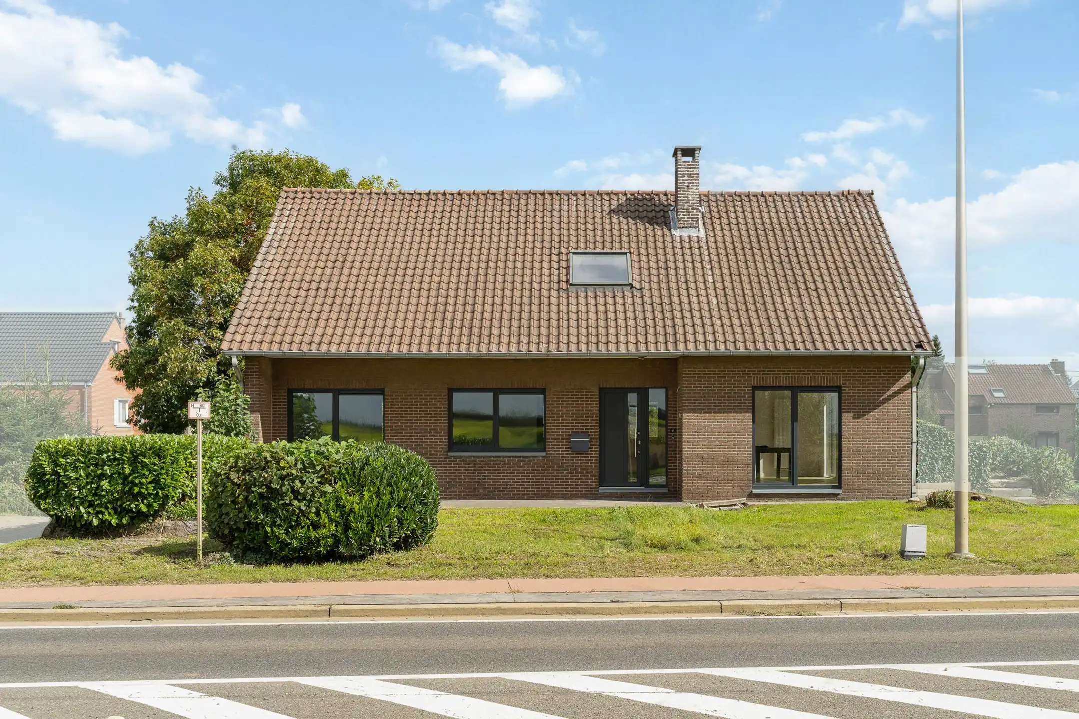 Recent gerenoveerde 4-gevelwoning te Riemst foto 23