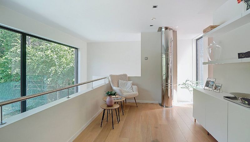 Moderne villa van 230m² op 14a08ca met openluchtzwembad foto 23