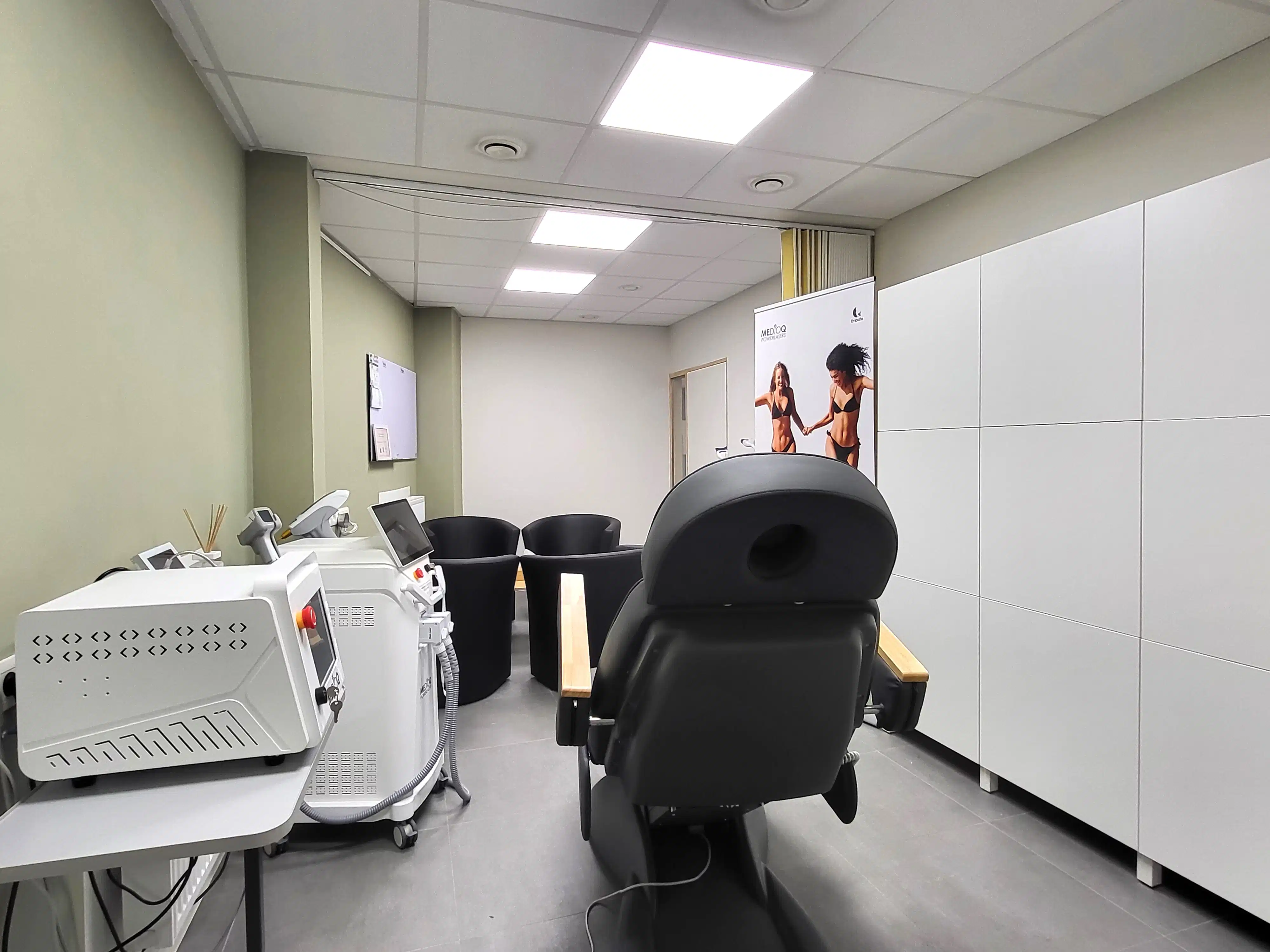 Modern handelspand (2017) op topligging in Zottegem! foto 5