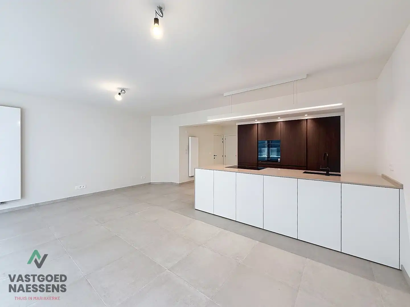 SCHITTEREND VERNIEUWD 2 SLPK APP MET ZIJDELINGS ZICHT OP ZEE foto 22