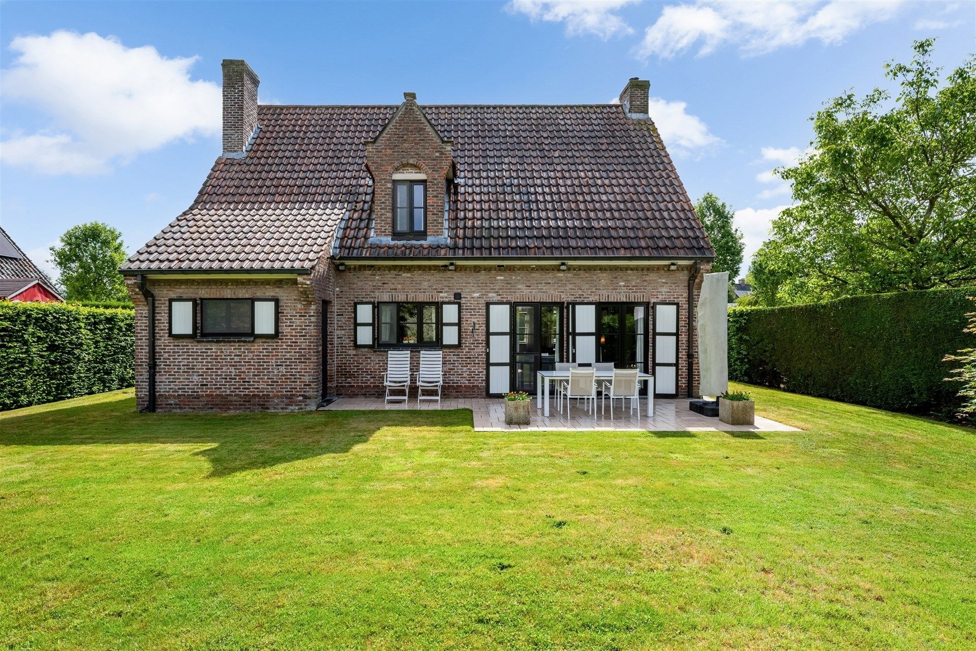 Topper! Instapklare woning in residentiële buurt, met zonnige tuin! foto 21