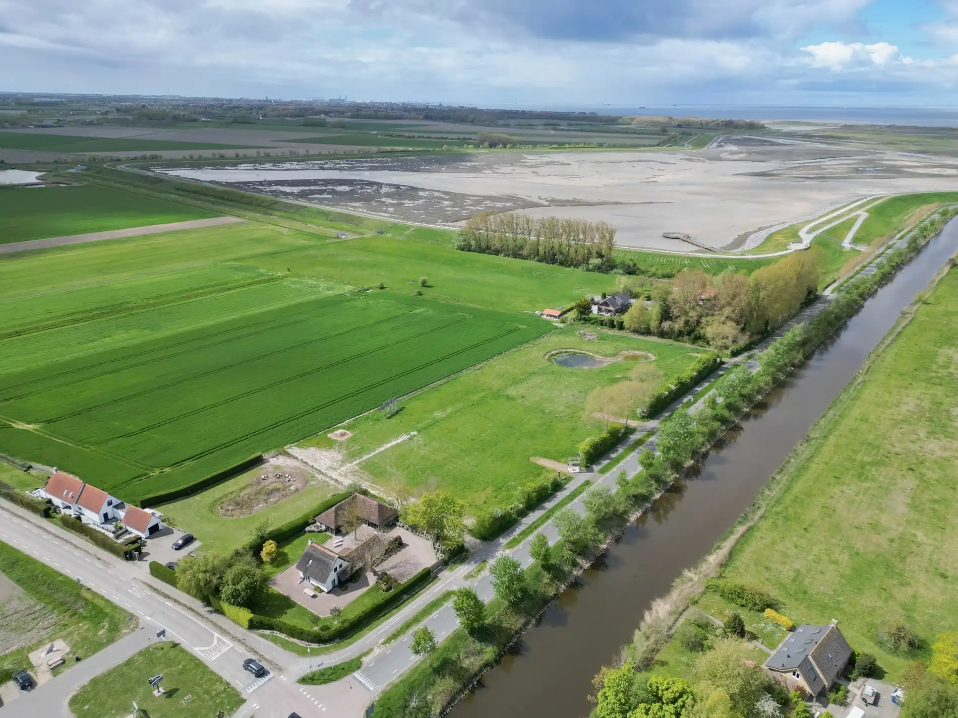 Exclusieve bouwgrond met open zicht gelegen aan het Zwin met goedgekeurde bouwplannen. foto 3