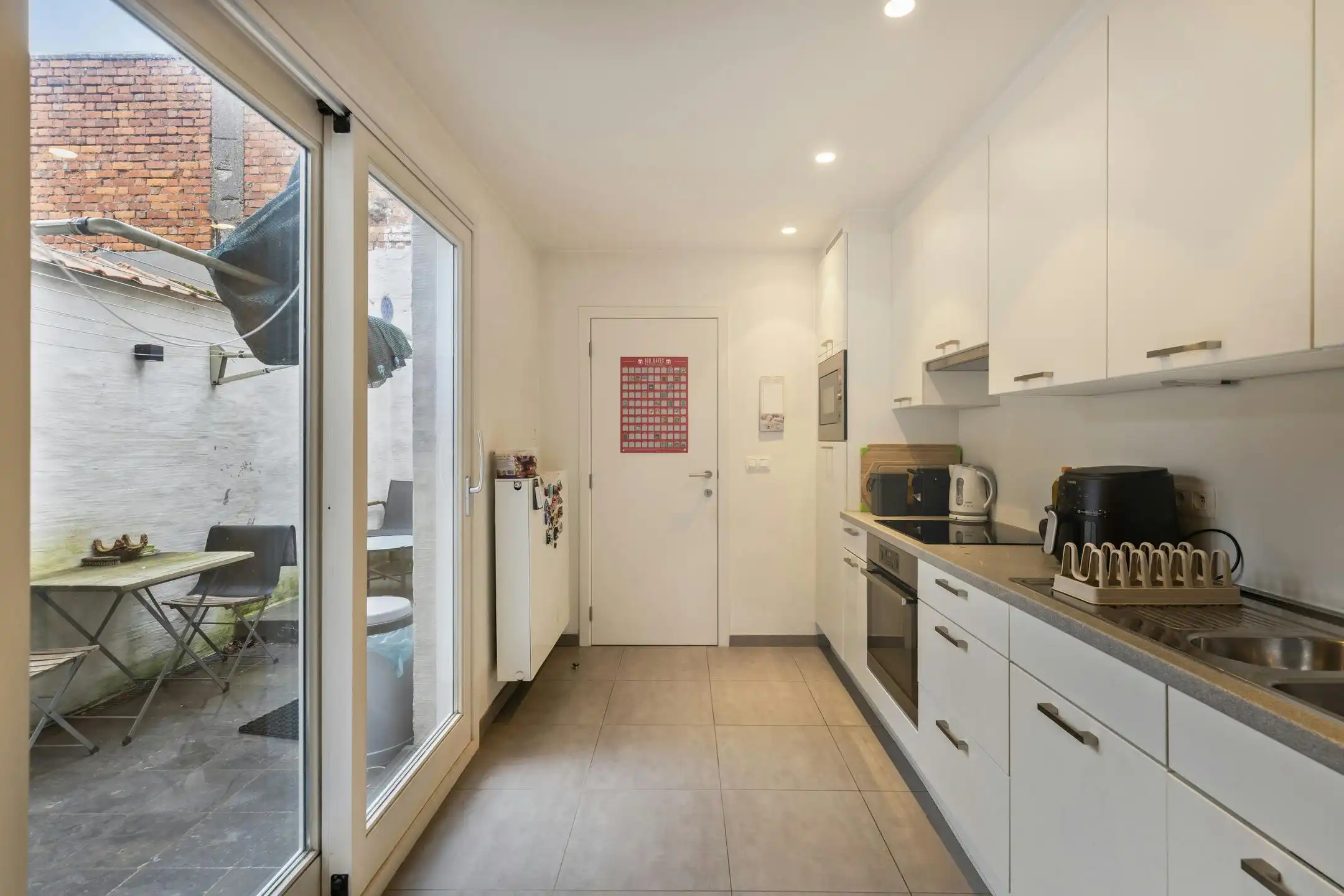 Charmant huis te koop in centrum Brugge nabij de Ezelstraat foto 7