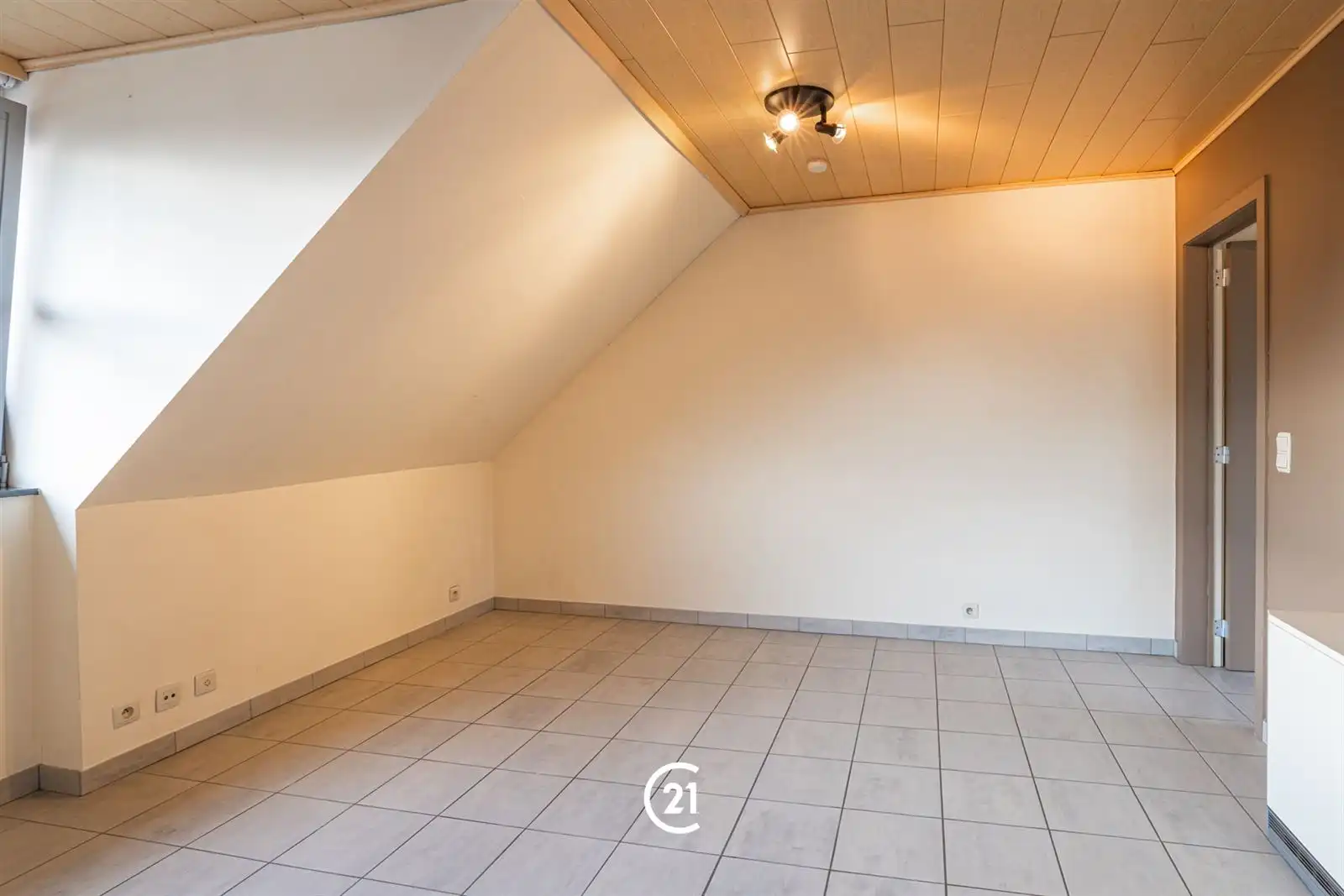 Ruime appartement (157 m²) met 3 slaapkamers in Everbeek foto 9