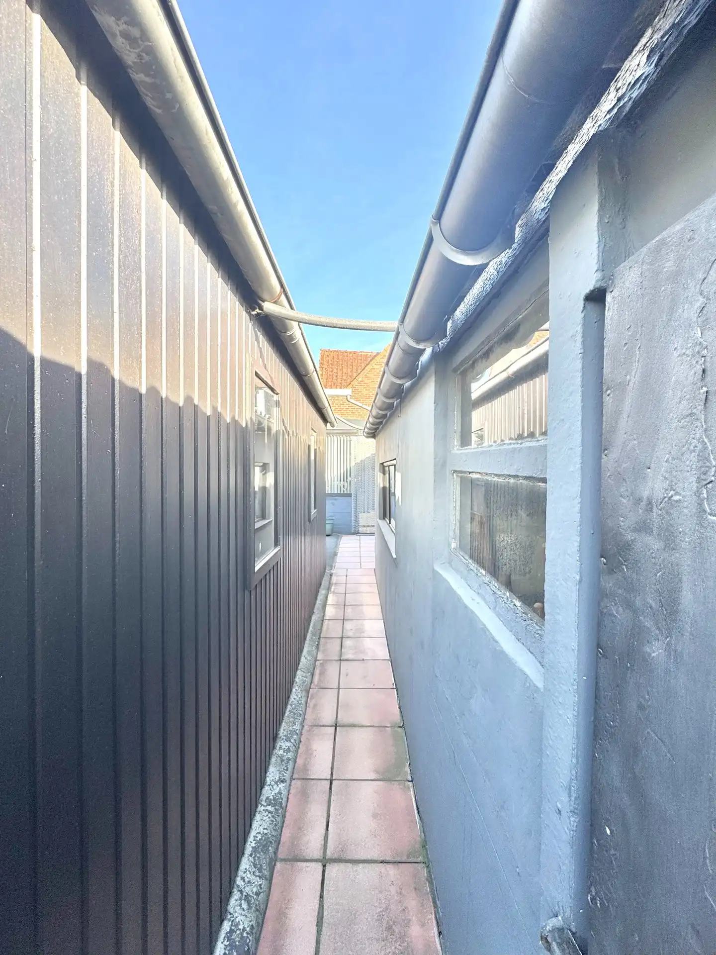HALFOPEN WONING | 2 KAMERS |TERRAS | GARAGE | 208 M² foto 31
