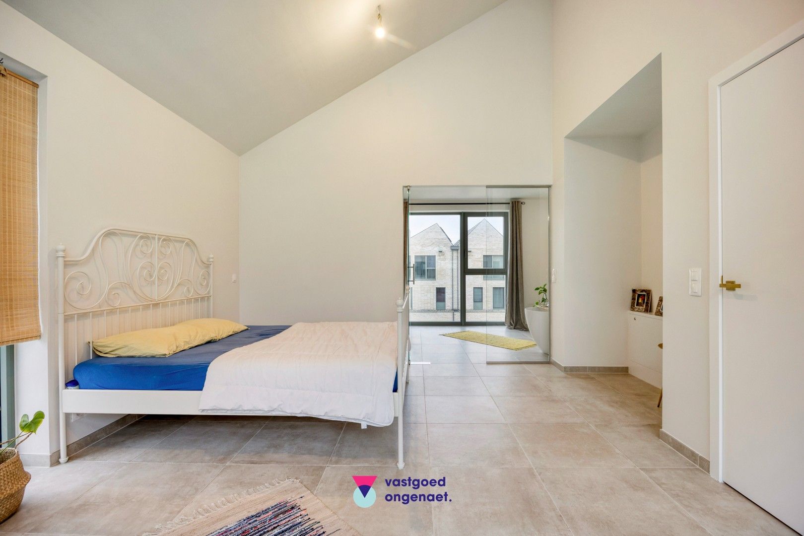 3 gevel woning Lieve Park foto 14