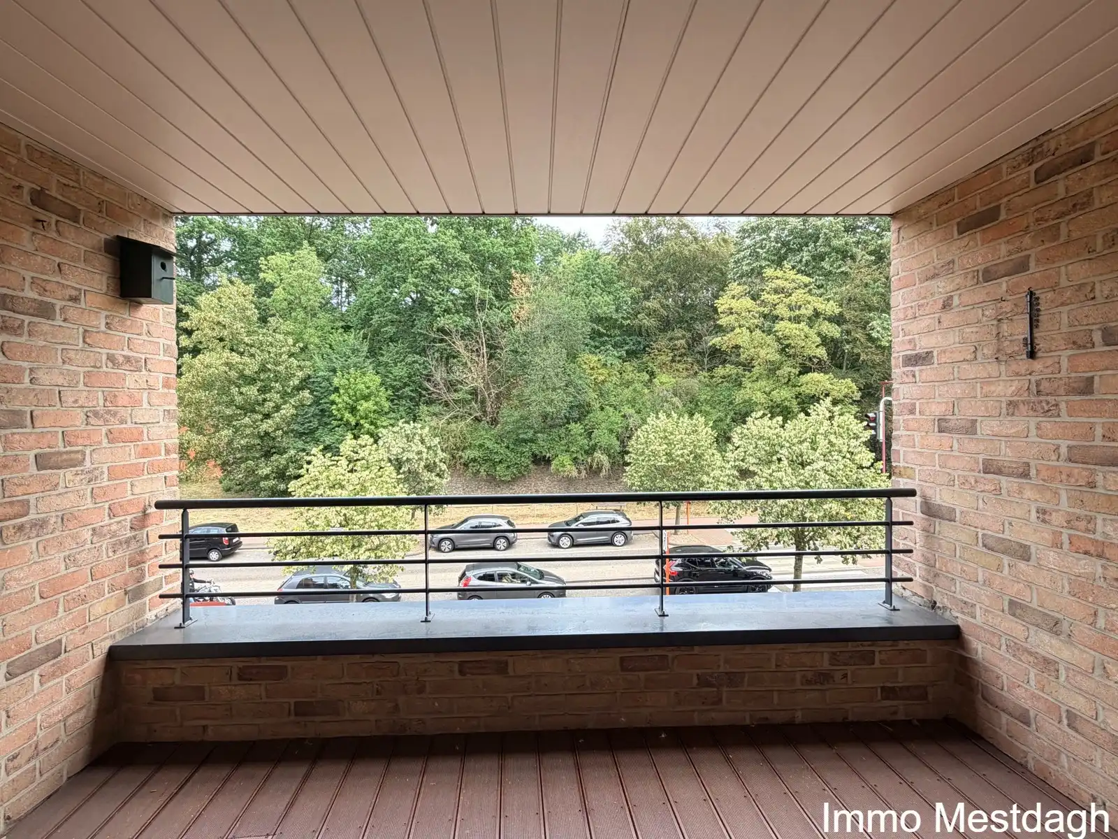 Lichtrijk en ruim appartement met 3 terrassen en autostaanplaats in het centrum van Diest foto 15