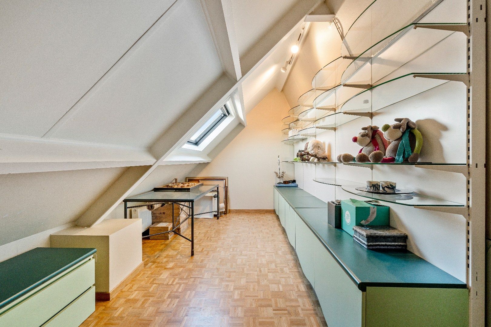 Statige en veelzijdige woning met karakter, energiezuinig comfort én prachtige tuin, op toplocatie. foto 42