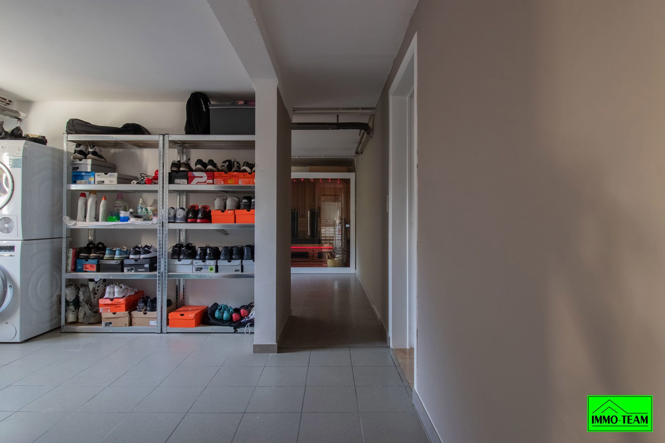 Instapklare villa met 3 slaapkamers, garage en ruime tuin  foto 18