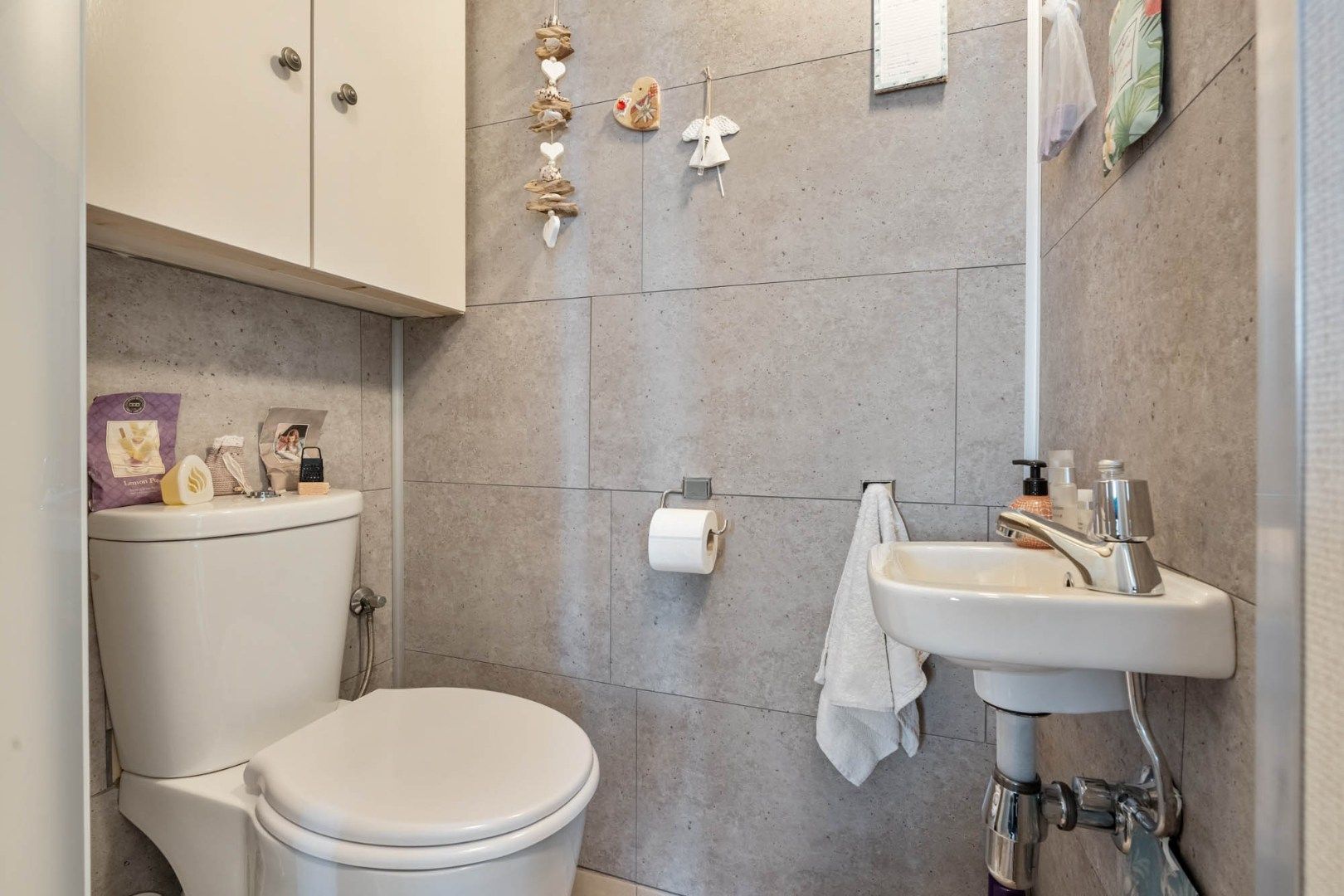 Comfortabel investeringsappartement met 2 slaapkamers en garage, in dorpskern foto 13