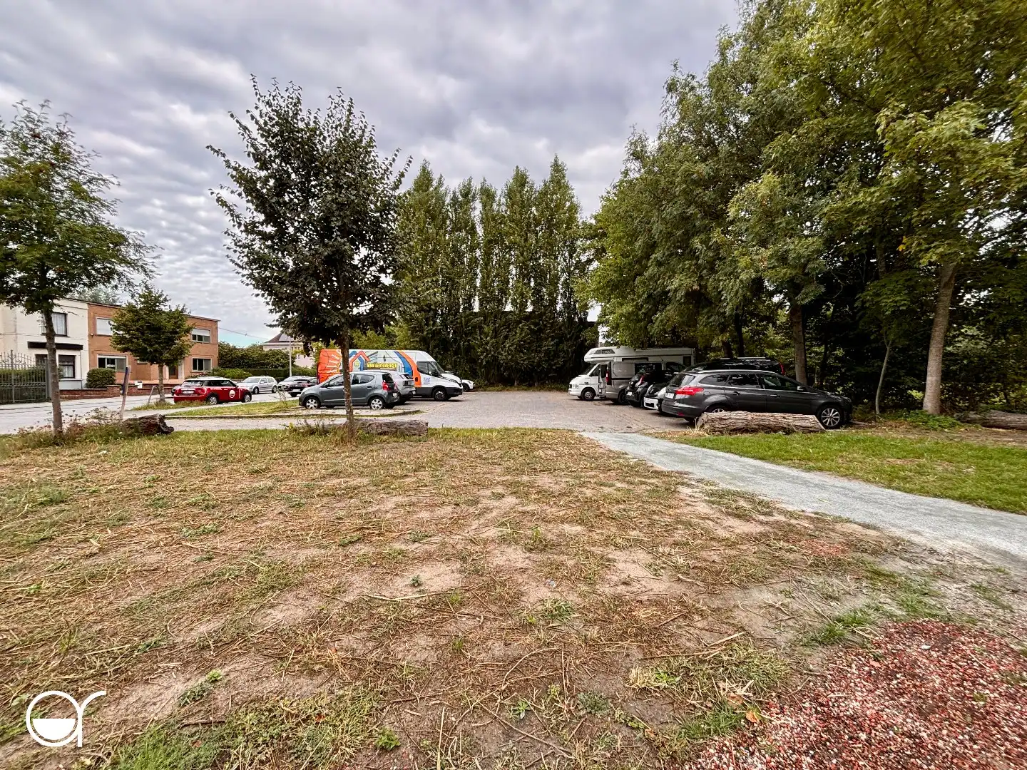 Gelijkvloers appartement met koer op gegeerde locatie foto 10