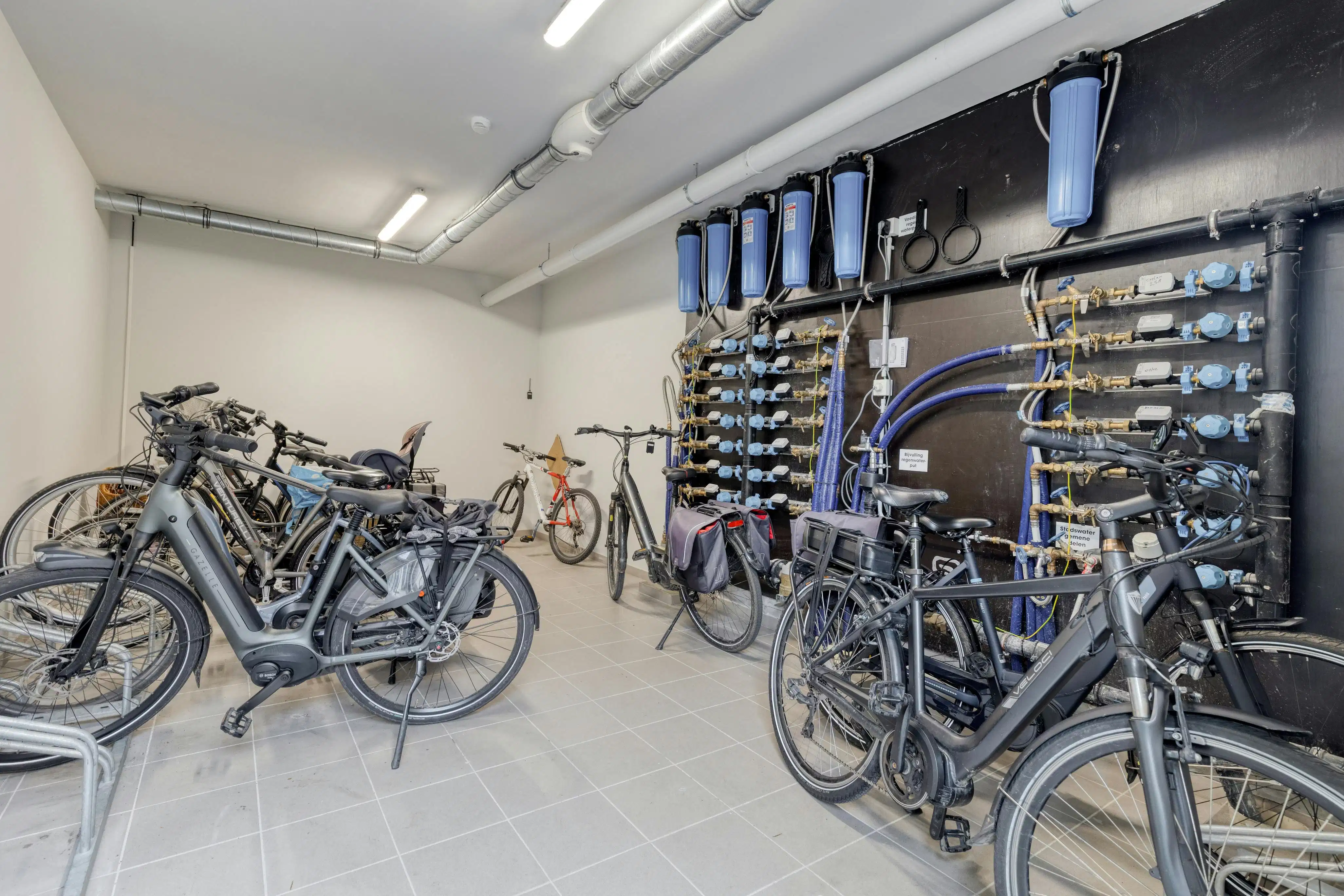 Gelijkvloers appartement met tuin te koop in Wielsbeke foto 18