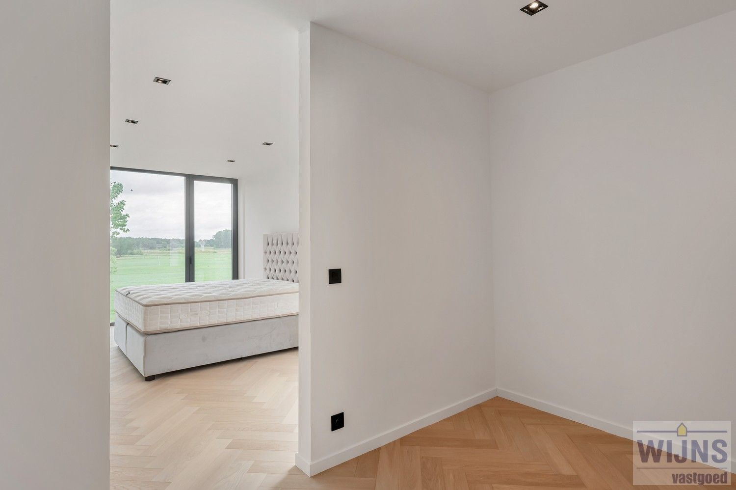 ZEER RUIME NIEUWBOUW OPEN BEBOUWING MET PRACHTIG VERZICHT OVER WEILANDEN foto 36