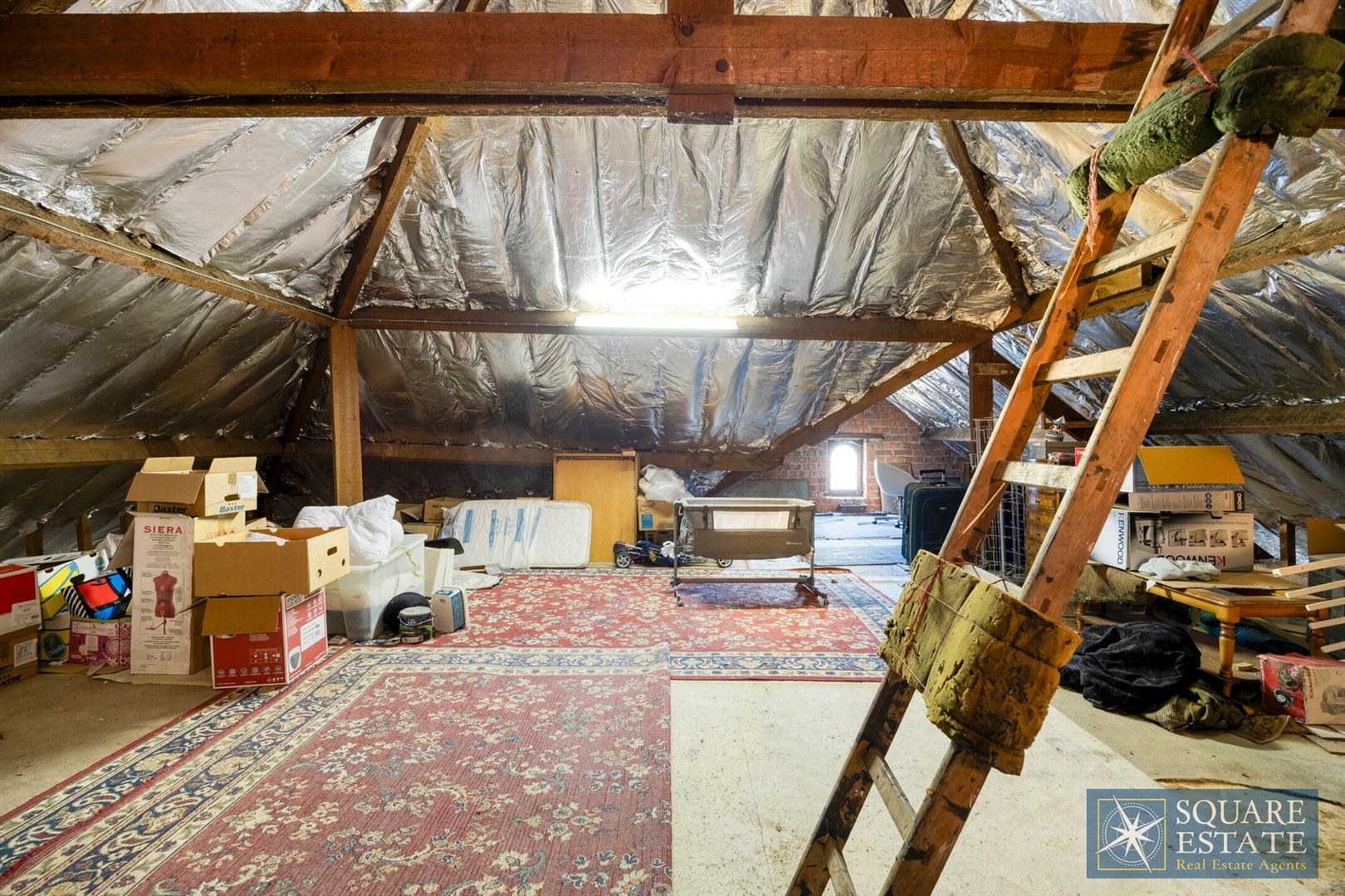 Charmante villa om te renoveren  foto 16