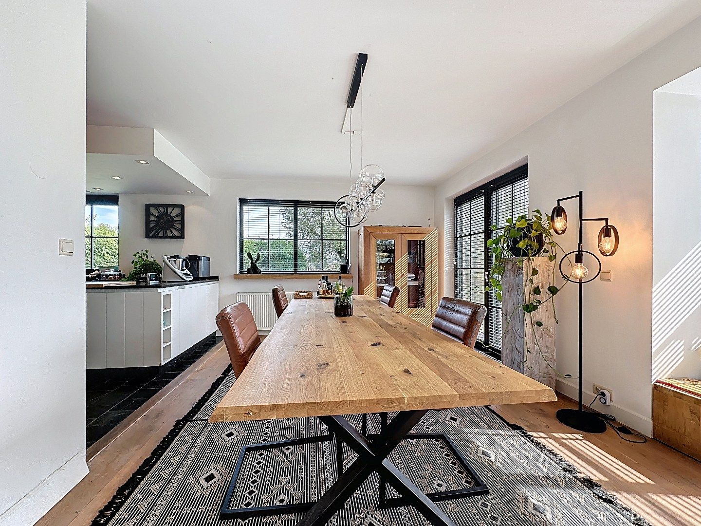 Ruim en modern wonen temidden van de polders foto 15