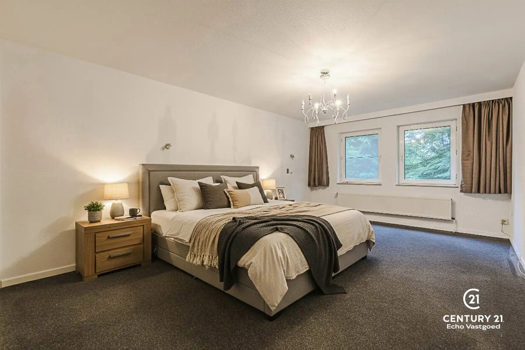 Ruime villa op zonnig perceel v. 2789m² in villawijk De Lint foto 16