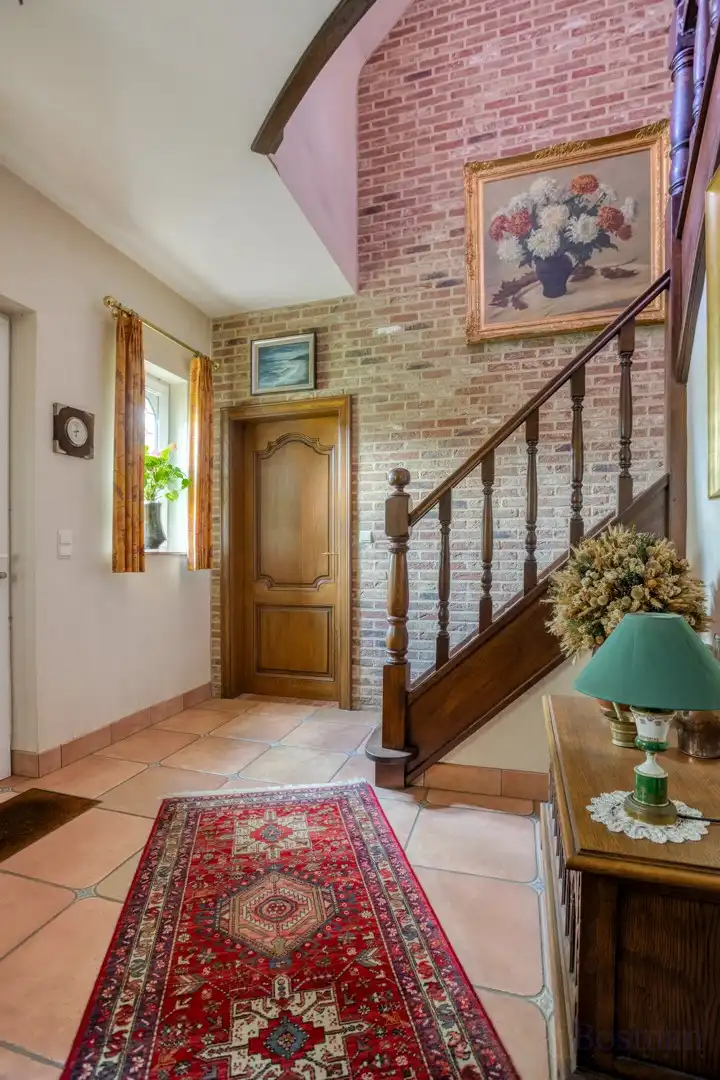 Ruime gezinswoning op perceel van 14a 16ca te koop in Tessenderlo foto 2