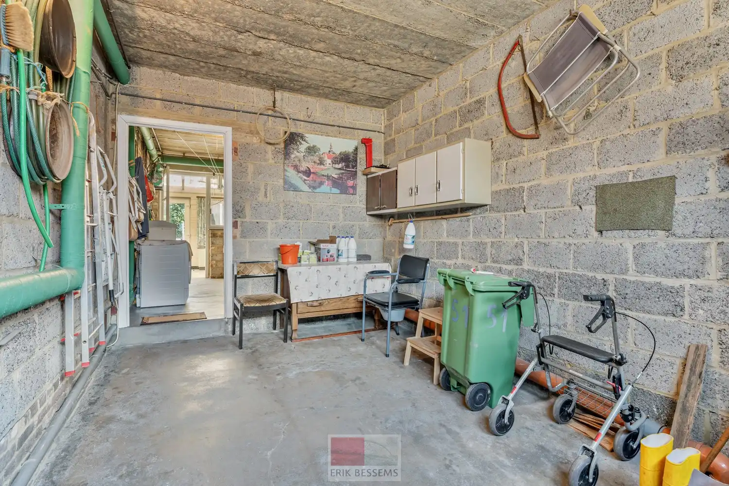 Leuke te renoveren woning met een bewoonbare oppervlakte van ca. 172 m², gelegen op een perceel van 485 m². foto 19