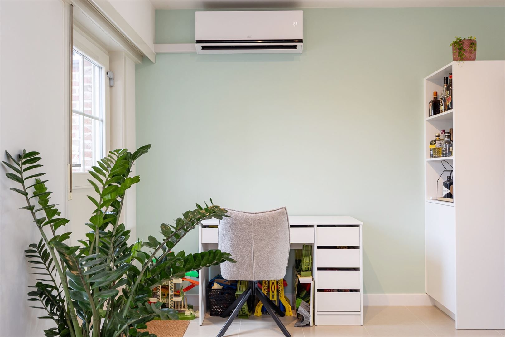 Instapklare woning met tuin en garage! foto 11