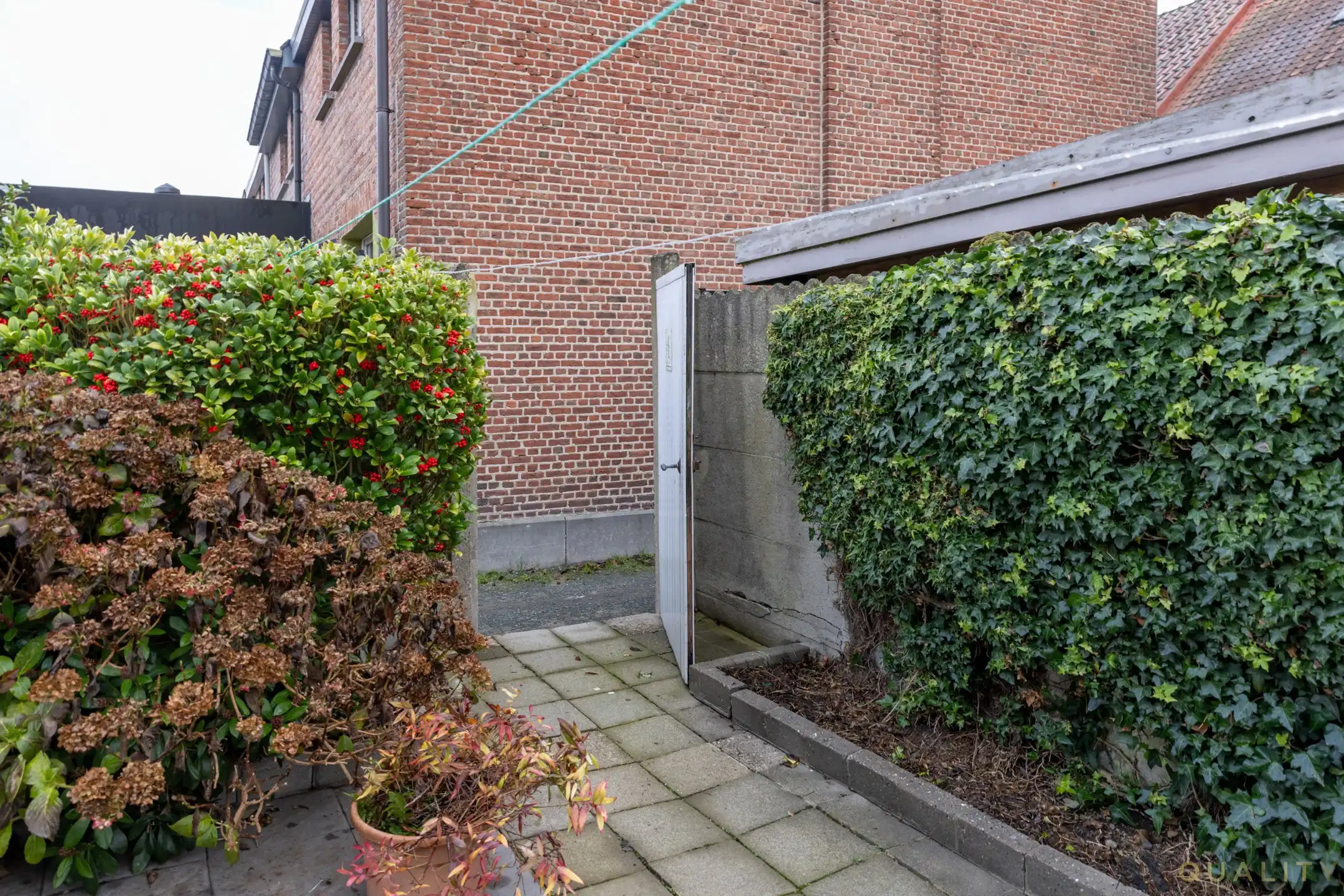 Te renoveren woning in Bornem centrum foto 14