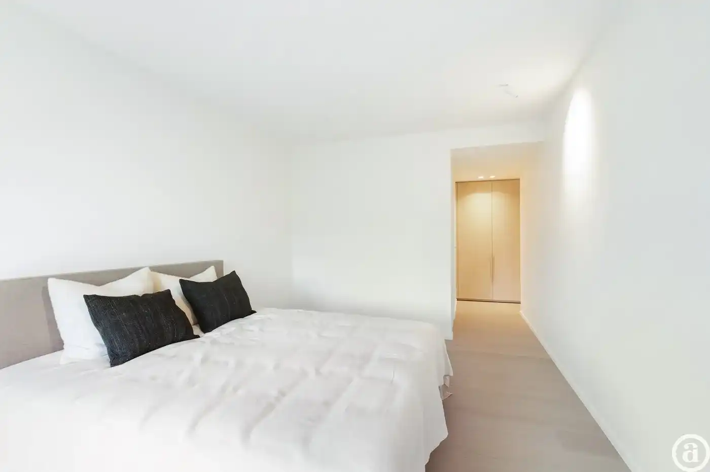 Prachtig gerenoveerd appartement te Zoute Gardens.  foto 29