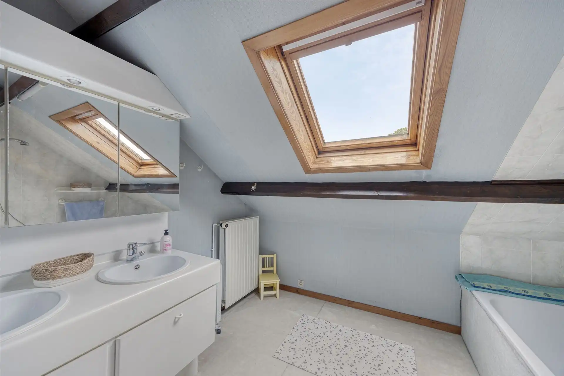 Eigendom, ideaal voor vrij beroep, gelegen op drukste steenweg van Overijse, AAA-locatie foto 16