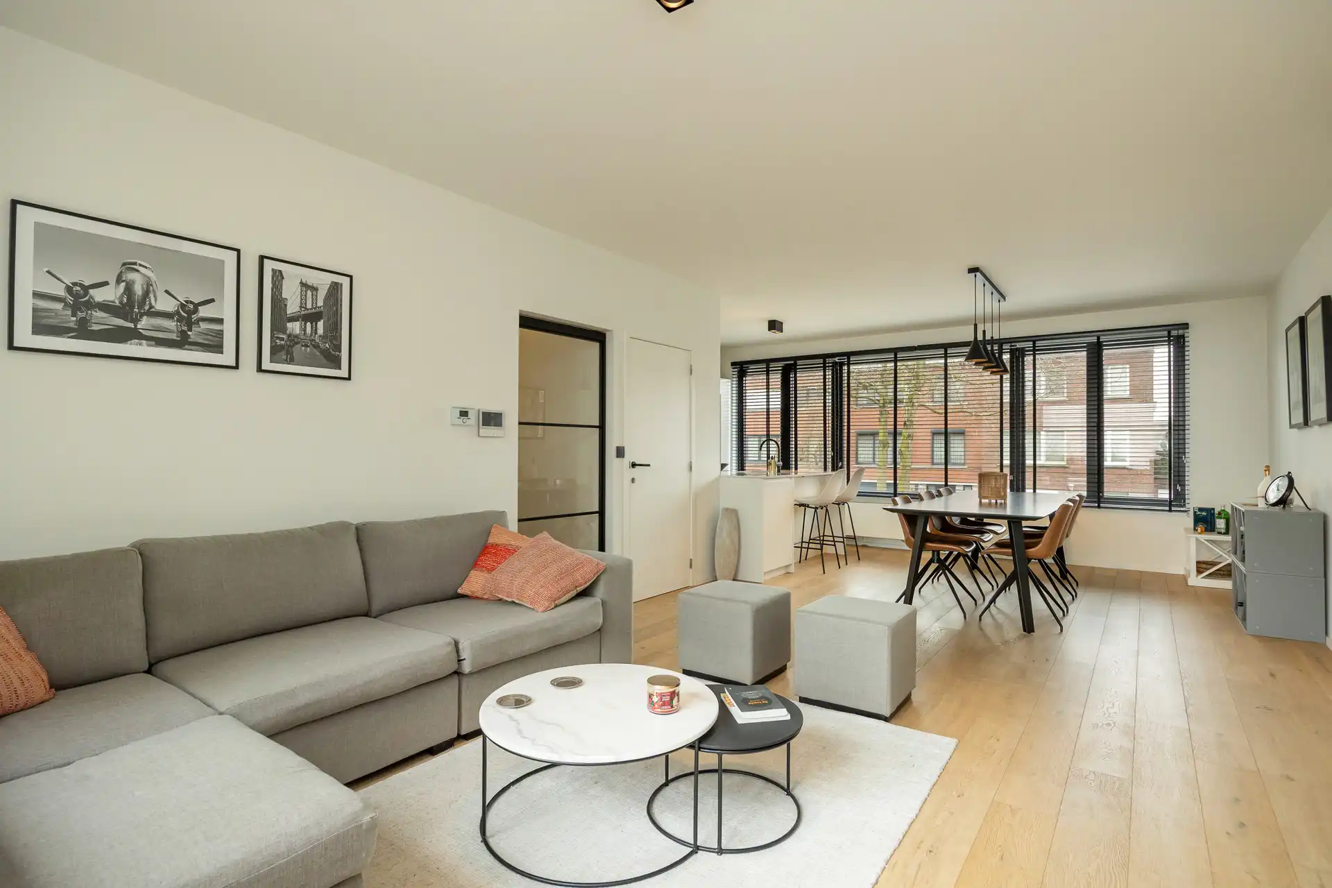 Prachtig gerenoveerde duplex met 3 slpks en giga terras foto 4