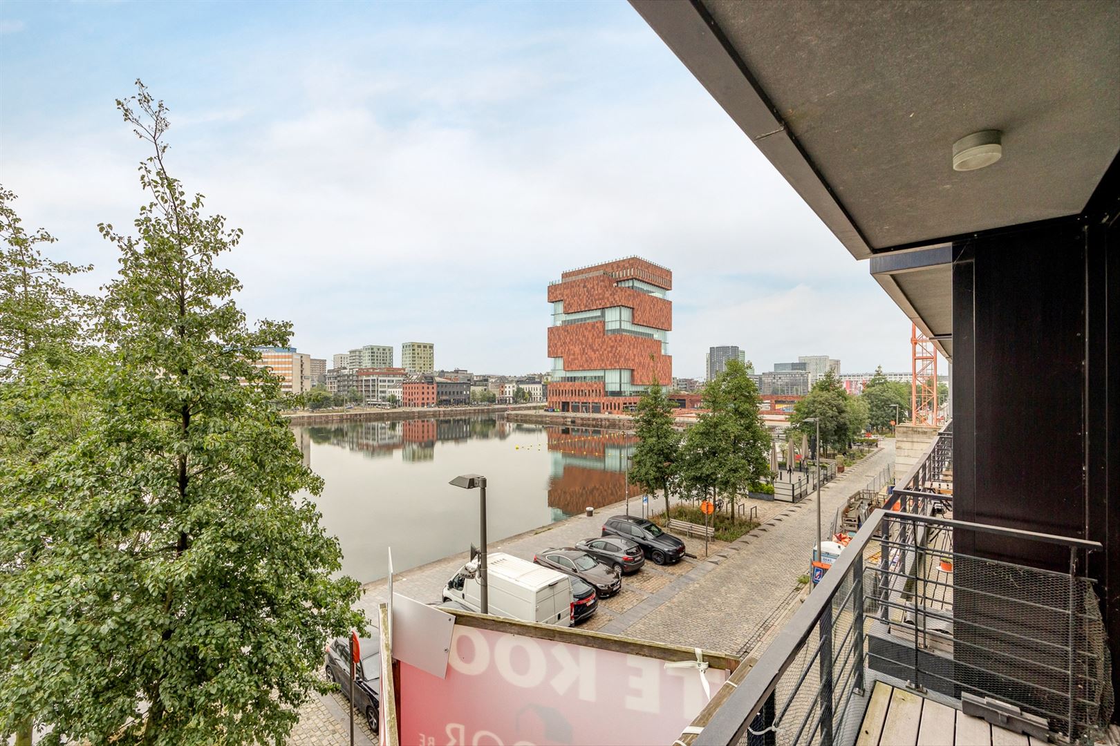Appartement met prachtig uitzicht op Bonapartedok en MAS. foto 5