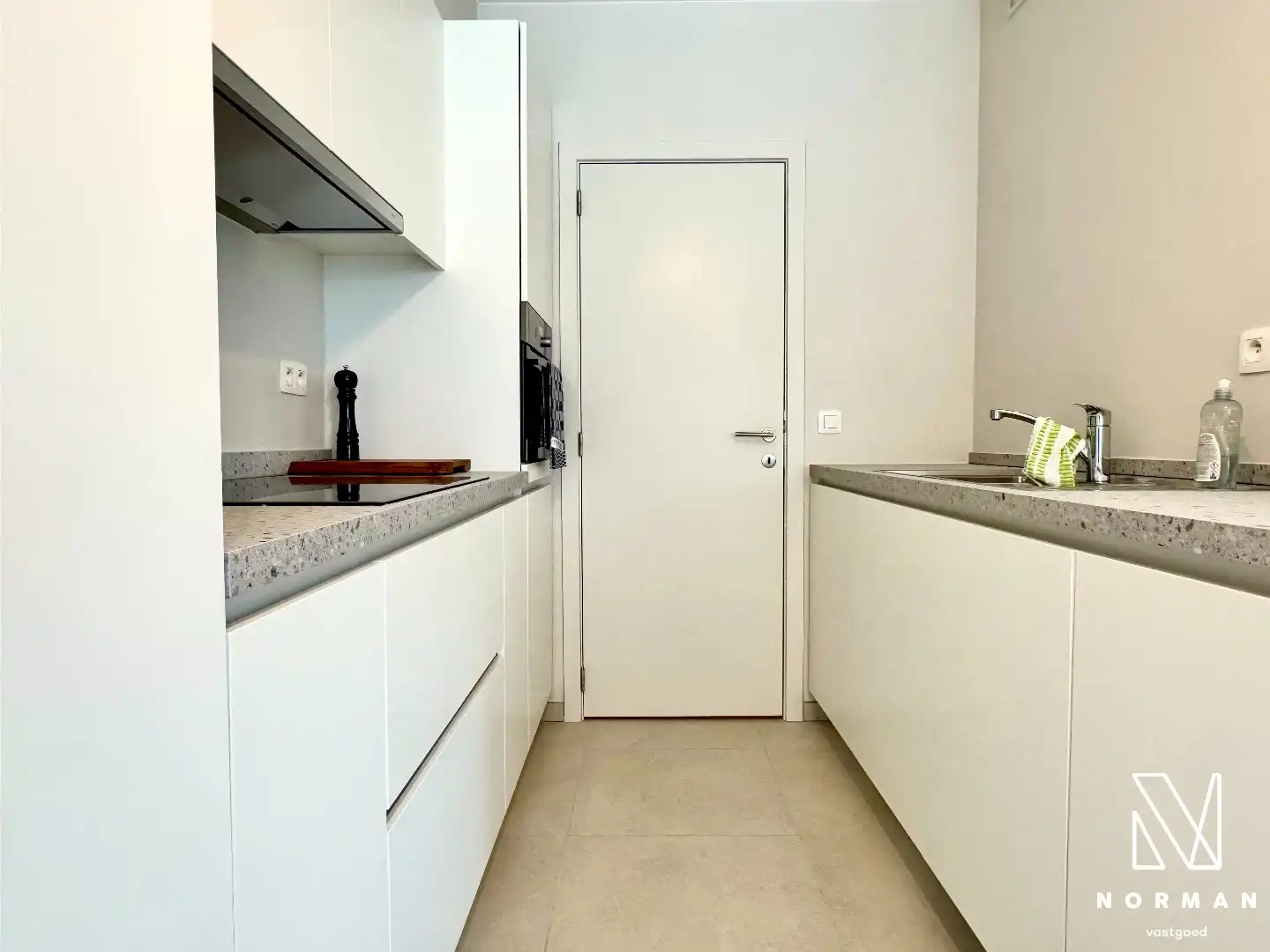 Instapklare nieuwbouwwoning met moderne afwerking en veel lichtinval foto 4