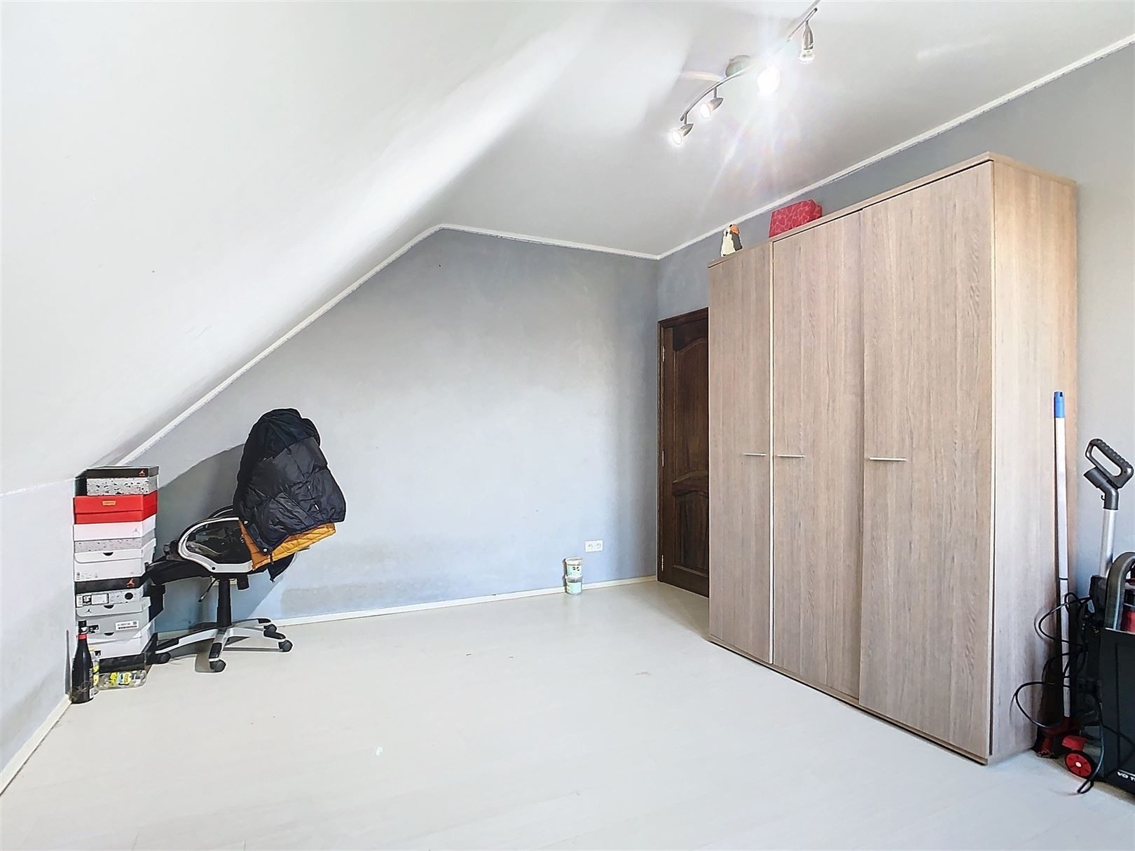 Ruime villa, 3 slpks, garage, terrassen, tuin, 16a 21ca foto 25