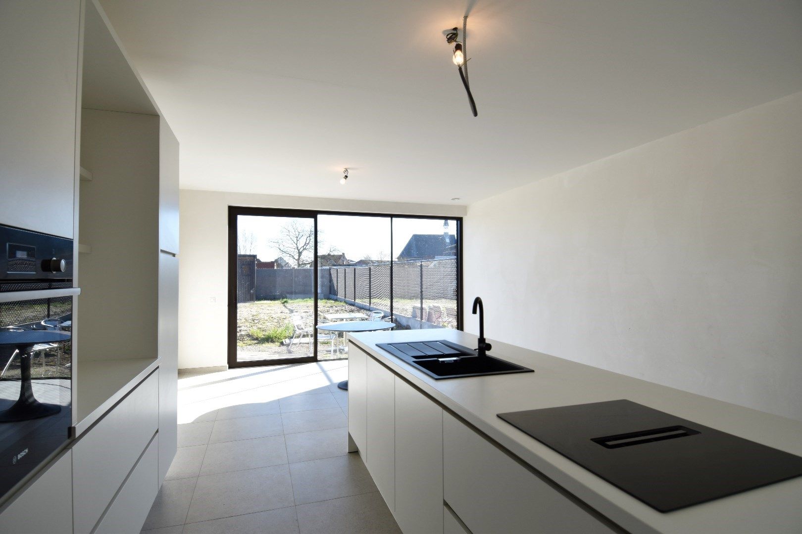 Nieuwbouw met 4 slpk, sterke energiescore en top afwerking te koop in Gullegem (mogelijkheid tot aankoop aan 6% BTW) foto 3