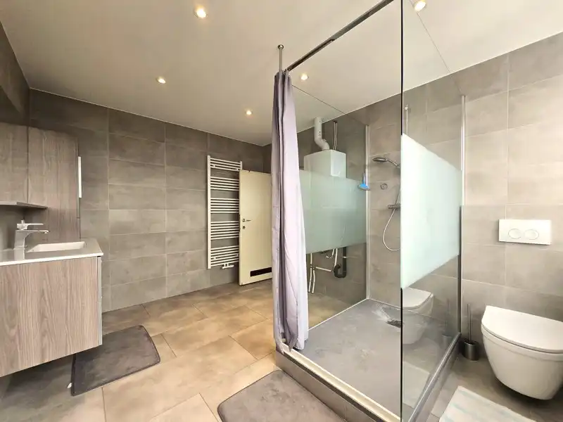 Ruime woning met tuin dichtbij het centrum van Machelen foto 10