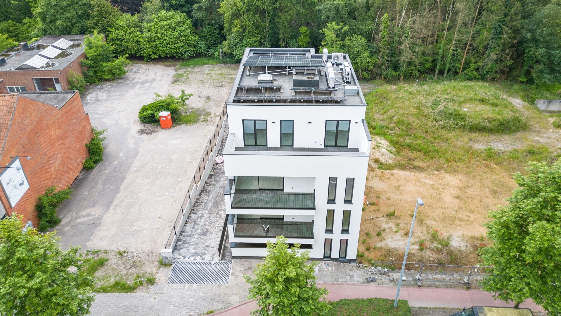 Instapklaar nieuwbouw appartement (2024) met overdekt terras foto 4