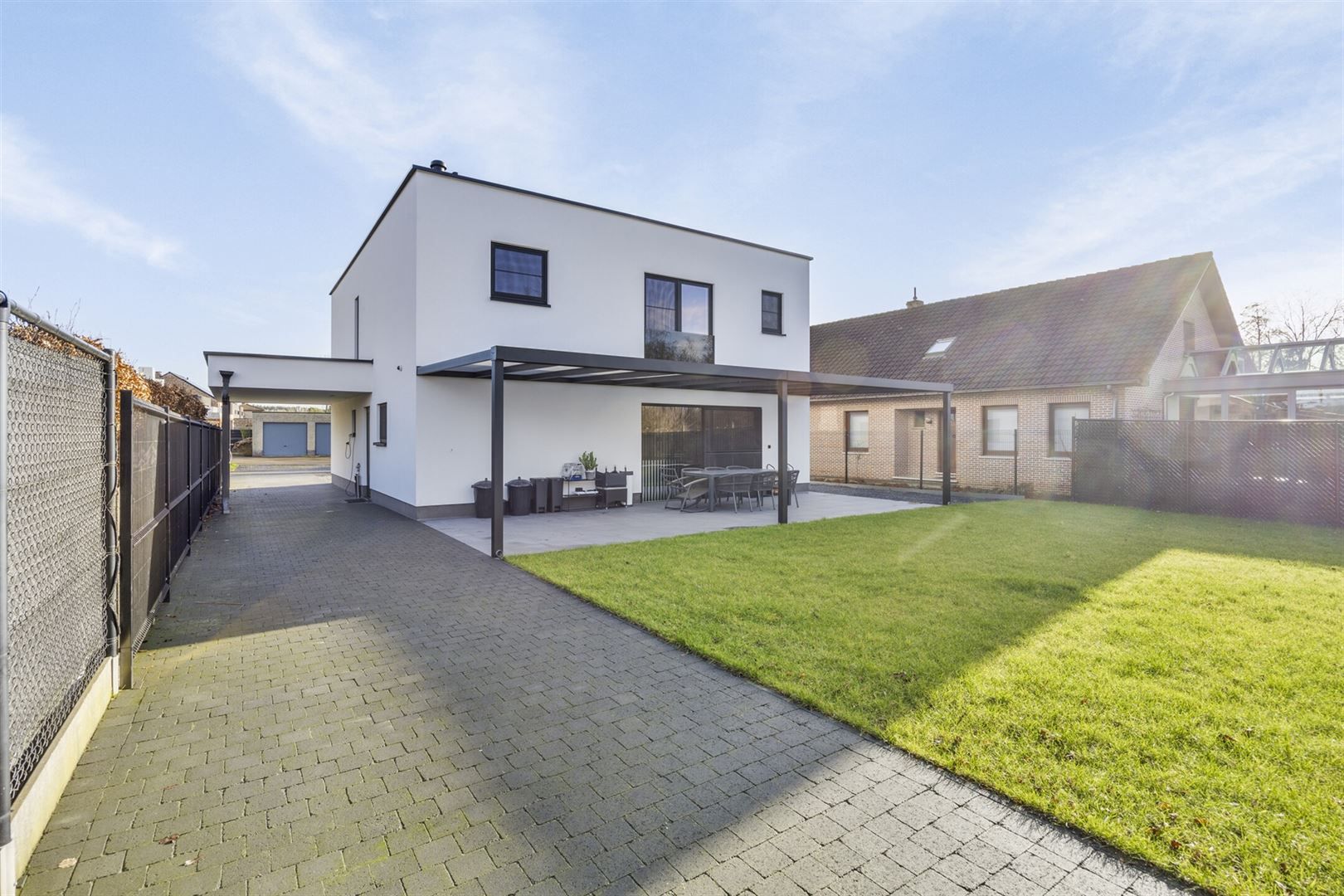 TE KOOP: Vrijstaande nieuwbouwwoning met 4-5 slaapkamers! foto 27