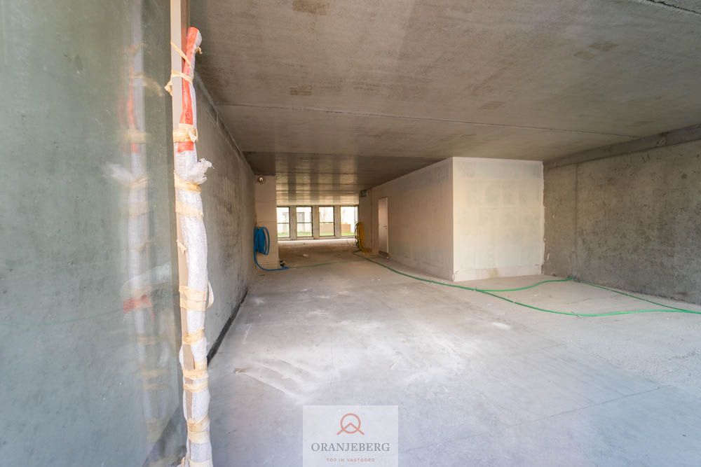 160 m² netto casco handelsruimte of kantoren te huur aan de Kiosk op de KOUTER foto 12