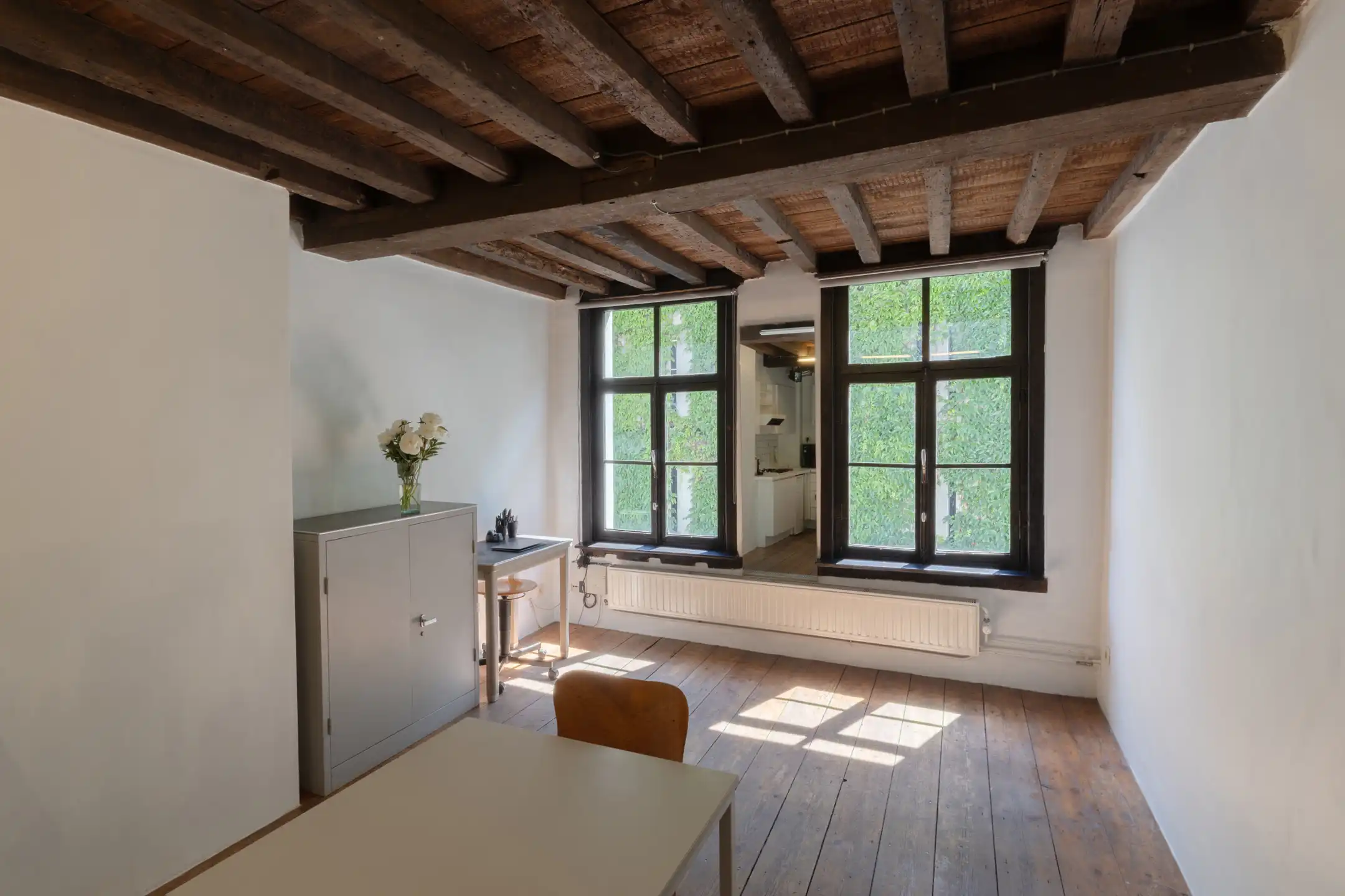 ANTWERPEN CENRUM - Karaktervol herenhuis met 4 verdiepingen foto 5