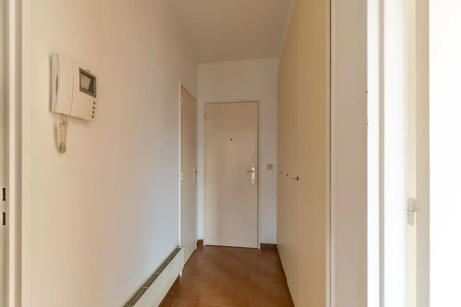 1-SLP APP (EPC: B) MET TERRAS, KELDER + STAANPLAATS! foto 4