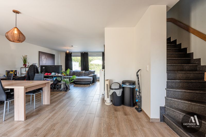 Recente eigendom met de voordelen van een huis en een appartement! foto 3