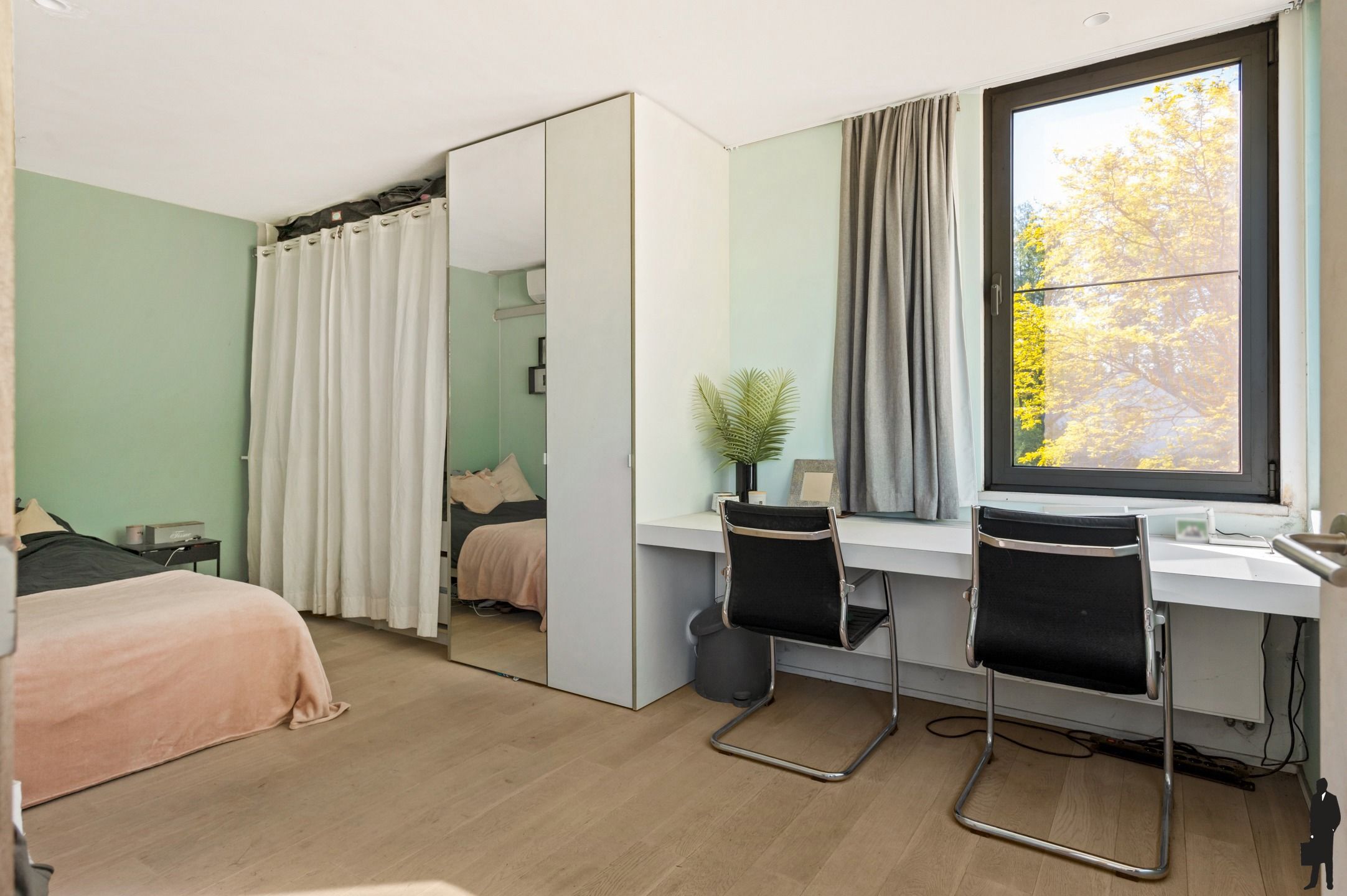 Luxueuze villa te koop in doodlopende straat foto 18